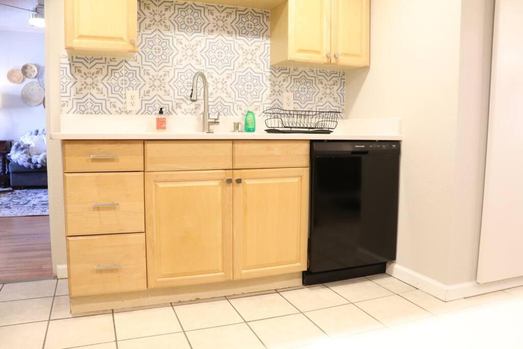 Cowboy Den-Hot Tub-Game Room-Pet Friendly-No Pet Fees! Albuquerque Exteriér fotografie