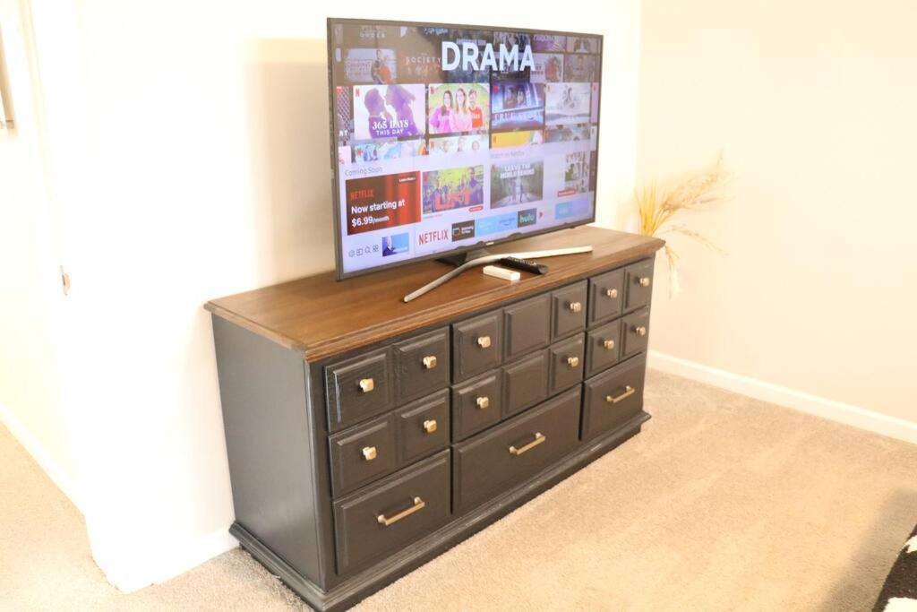Cowboy Den-Hot Tub-Game Room-Pet Friendly-No Pet Fees! Albuquerque Exteriér fotografie