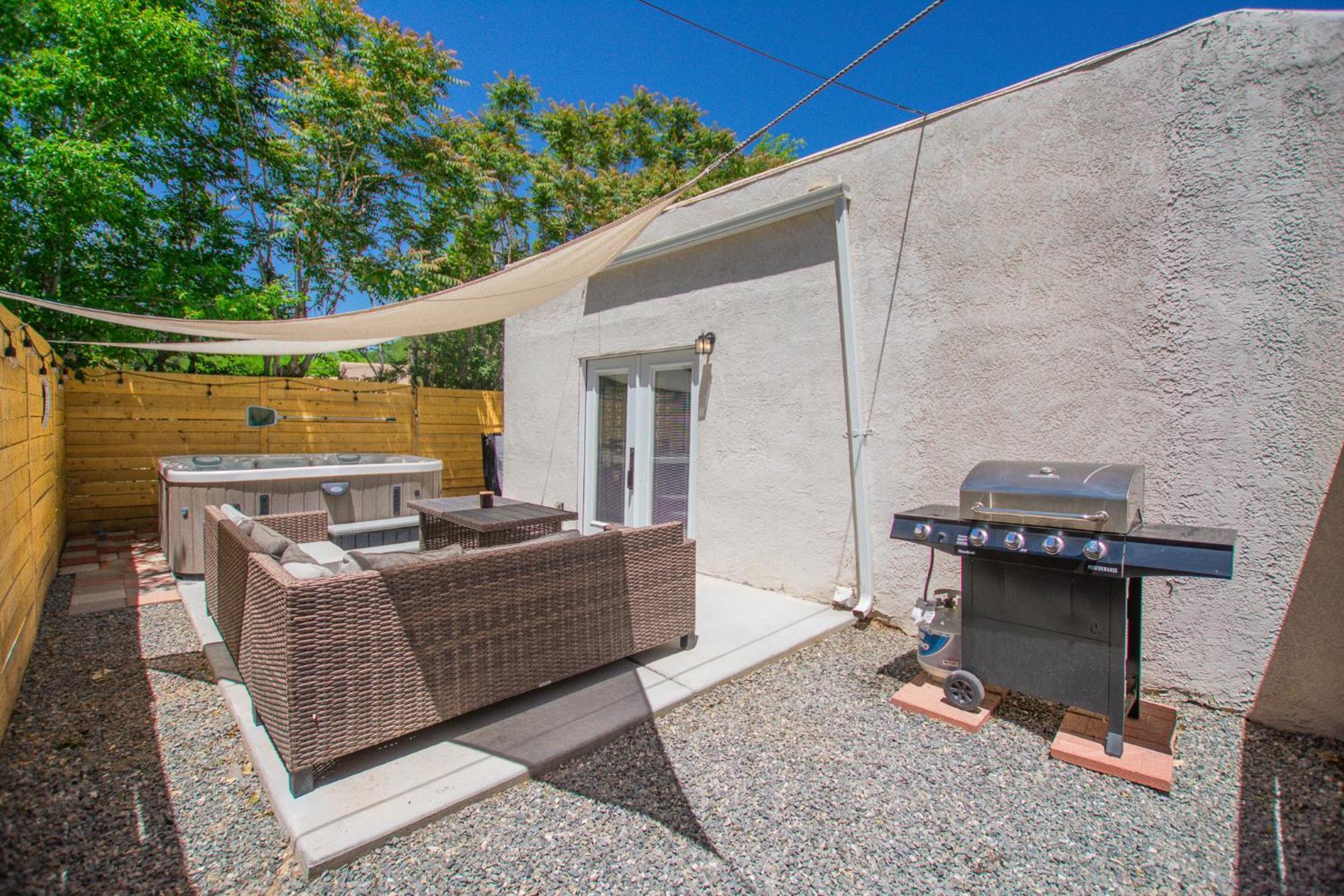 Cowboy Den-Hot Tub-Game Room-Pet Friendly-No Pet Fees! Albuquerque Exteriér fotografie